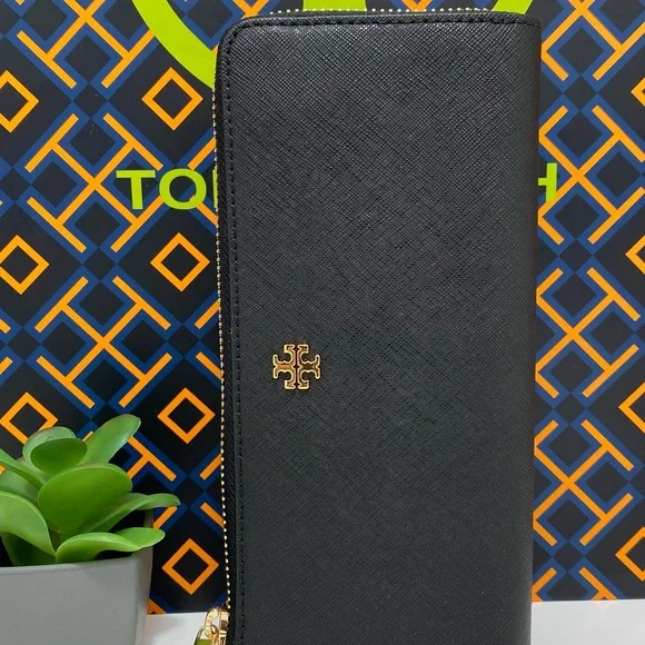 Tory Burch Emerson L-zip continental wallet - Picture 11 of 12